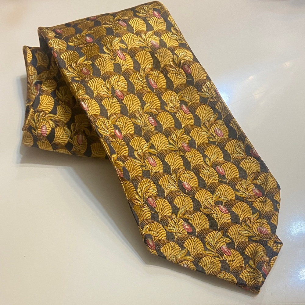 Robert Talbott 7 fold tie